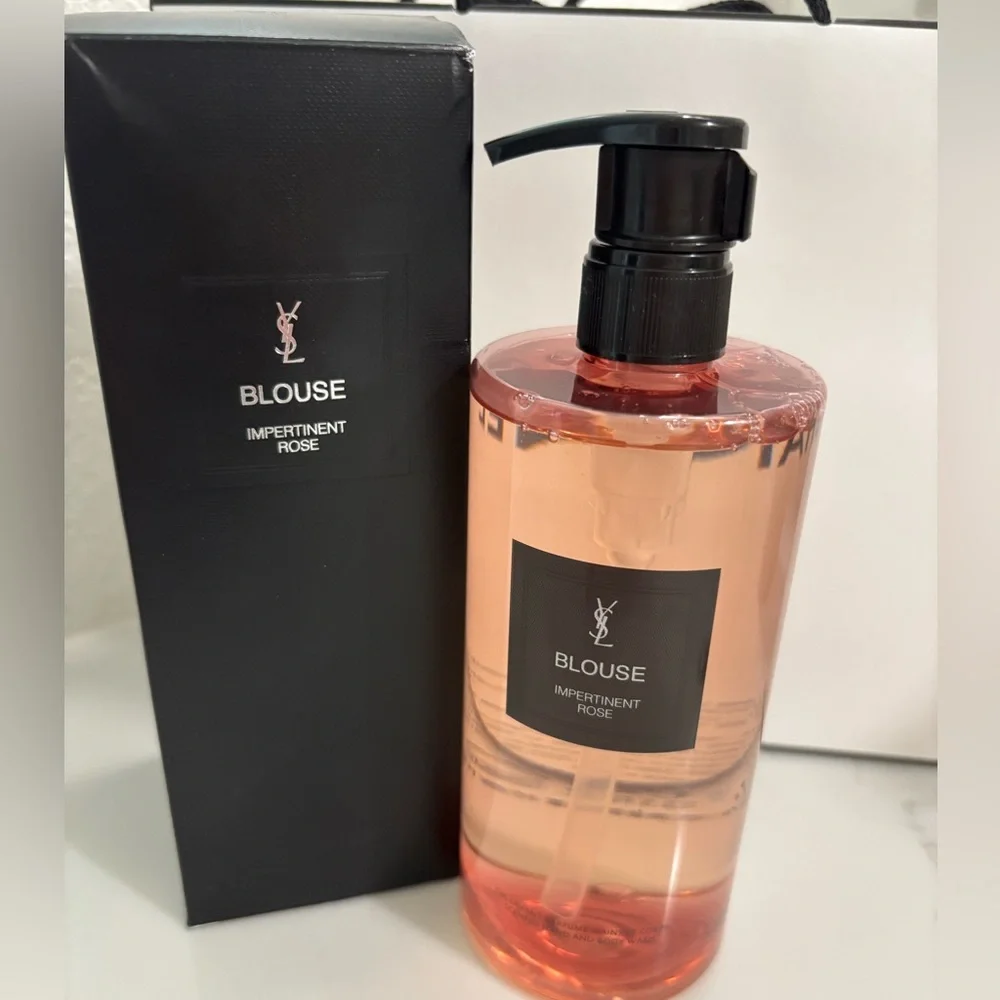 Yves Saint Laurent Blouse Impertinent Rose Hand and Body Wash - Picture 3 of 6